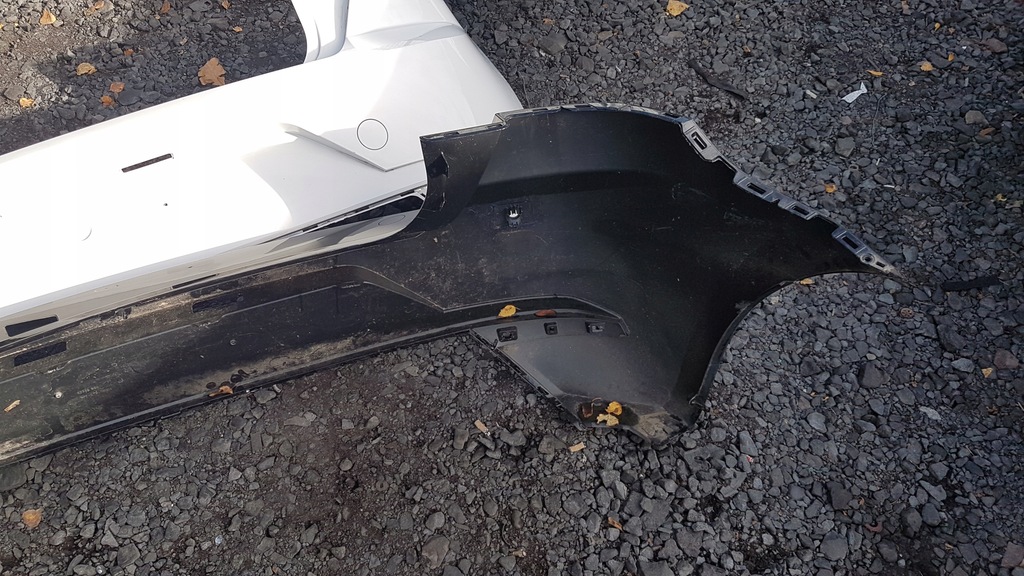 фото №9, Seat ibiza v 5 6f0 2017- бампер задня задній гарний ні клеєний