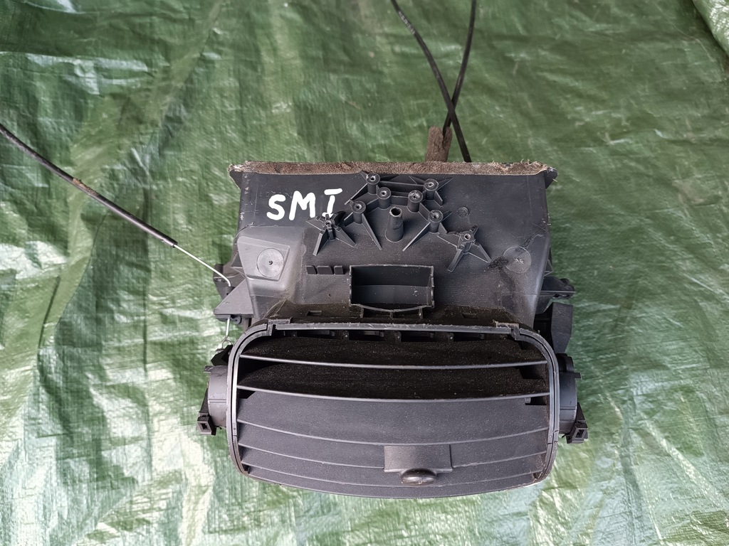 фото №6, 0001163v022 smart fortwo 450 решётка обдув