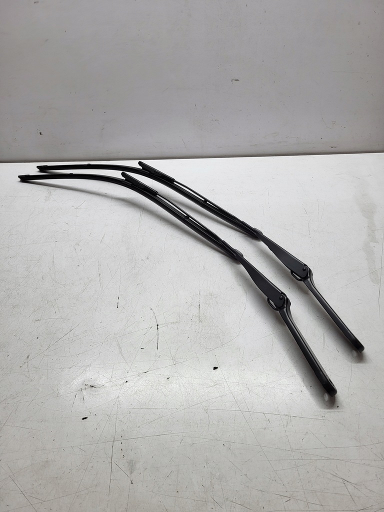 фото №1, Рычаг дворники перед 5801645537kz - iveco daily vi 14-19