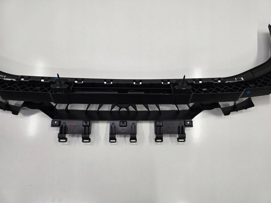 Абсорбер кронштейн  кронштейн бампера заднього audi a6 e-tron 85e задні 85e807386 Київ