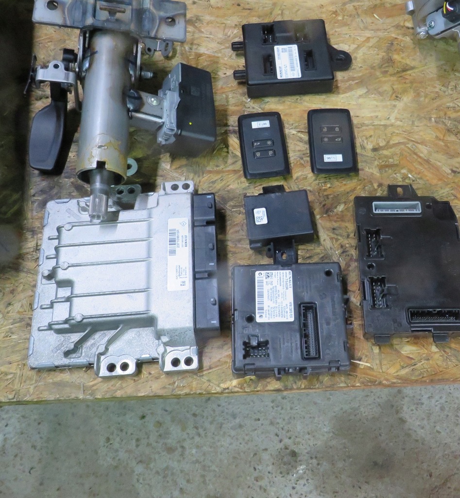 фото №1, Набір стартовий dacia duster 1.2 tce 2 ii