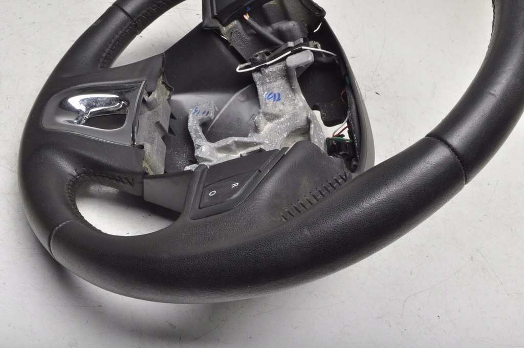 фото №8, Renault grand scenic iii повітропровід шкіряний