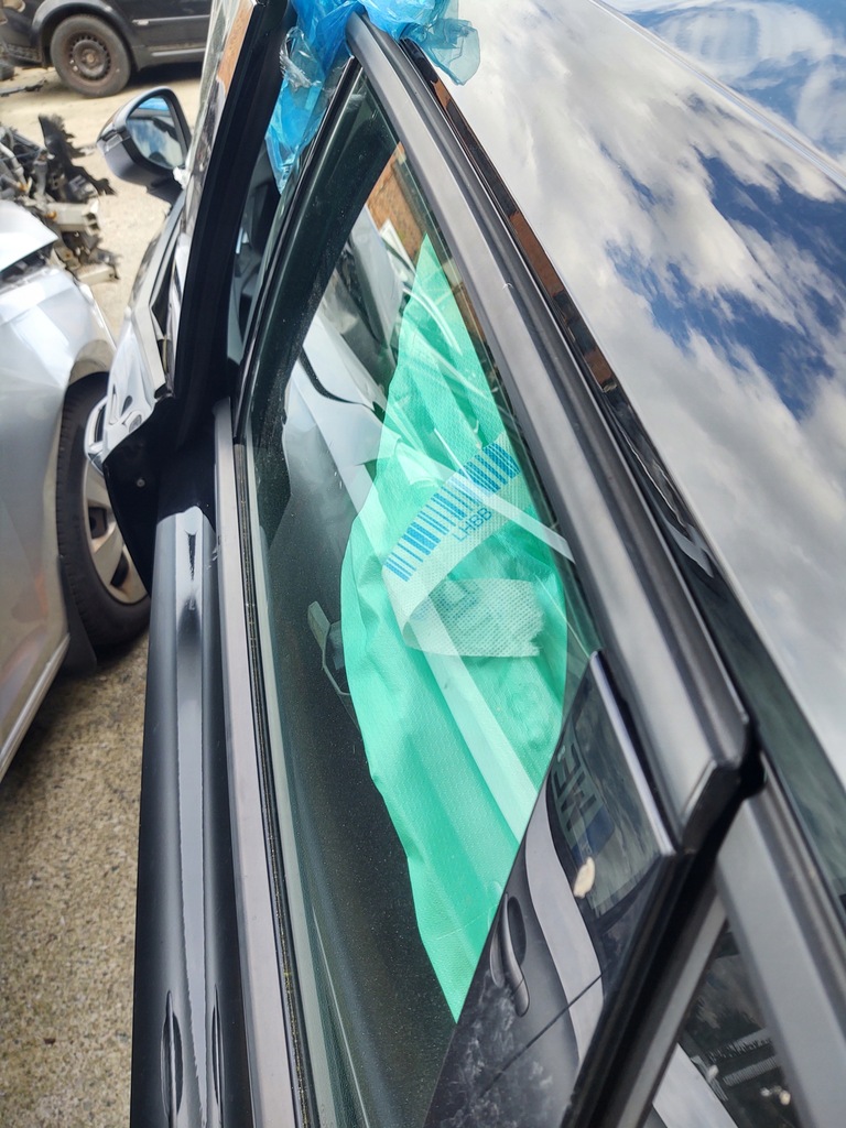 фото №9, Audi a3 8y дверь левый задняя код лакокрасочного покрытия ly9b