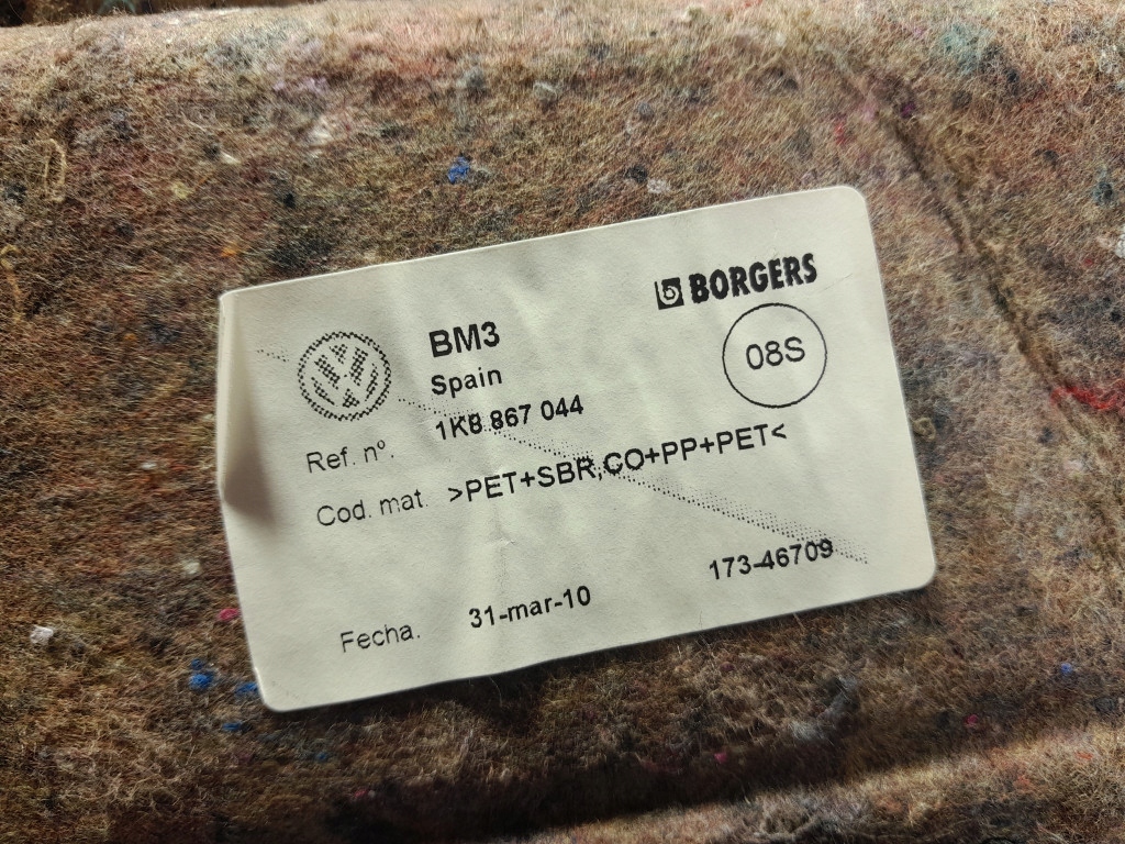 фото №10, Vw scirocco обшивка обивка задняя задний правый 1k8867044at