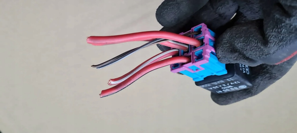 фото №8, Ford galaxy mk1 реле штекер 701959141a 114