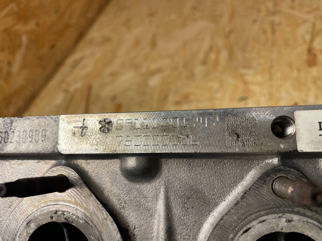 фото №11, Головка двигателя bmw 7 f01 f02 3.0d n57d30a 7807503