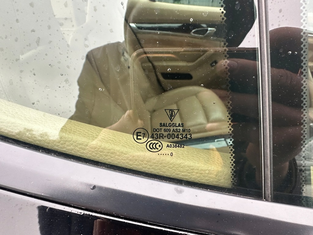 фото №5, Стекло трёхместное сиденье правый задняя 2010r porsche panamera 970 lubelskie