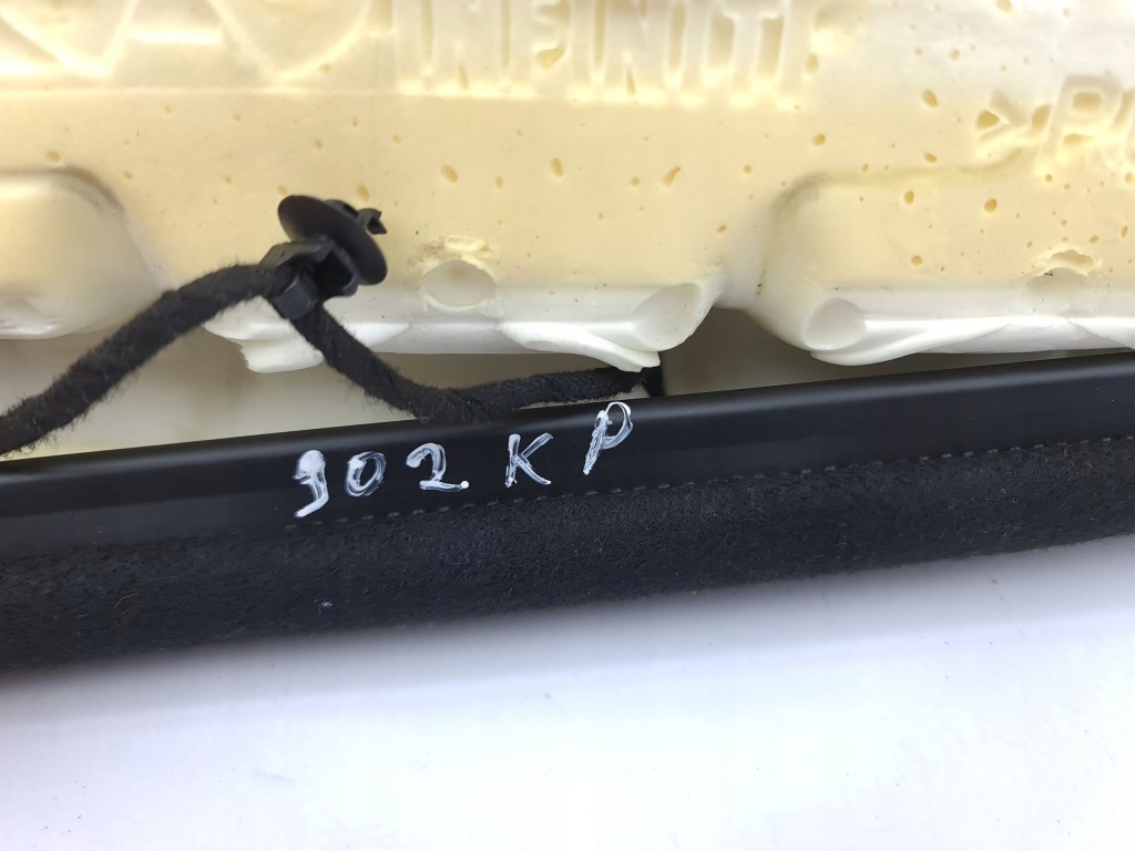 Infiniti q30 2016 каркас сидіння пасажира Зі Шроту