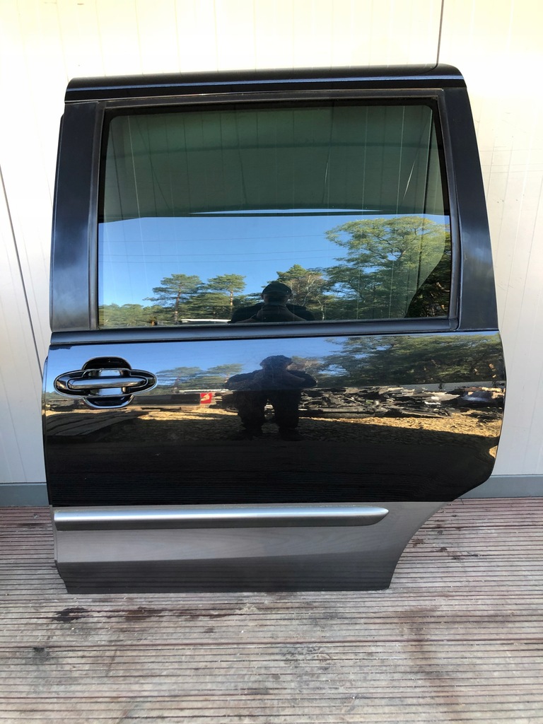 фото №1, Mazda mpv полный дверь левый задняя сдвижные