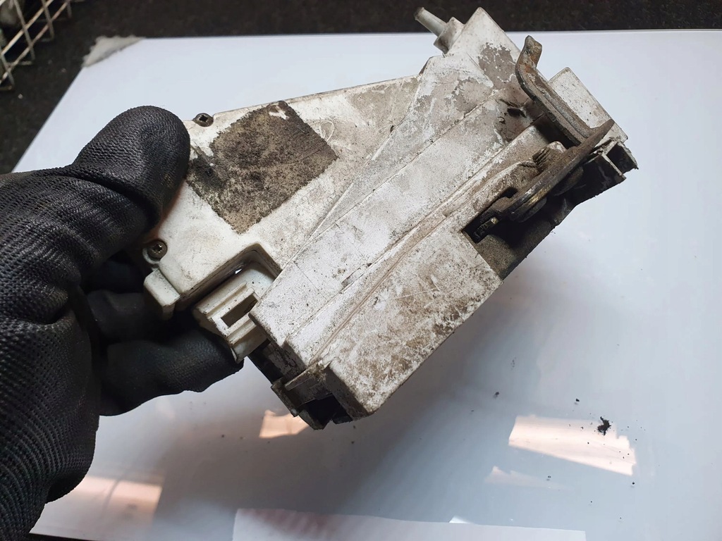 фото №10, Ford galaxy 1999 замок двері задніх