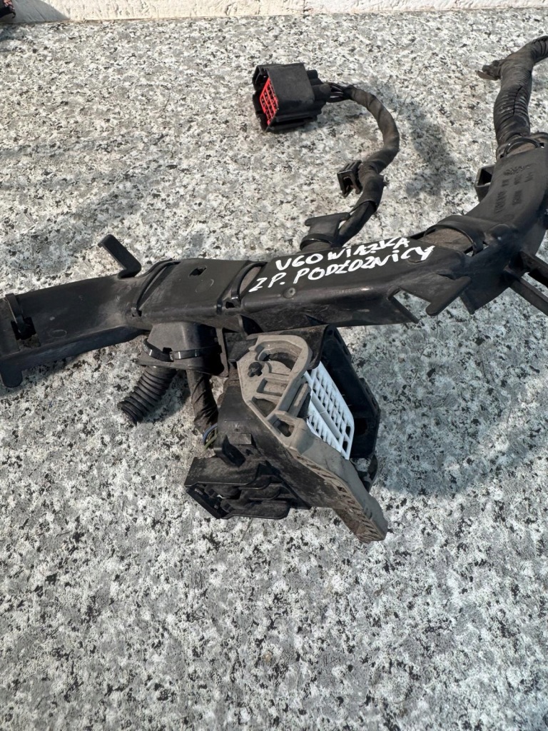 фото №9, Жгут электропроводка правой лонжерон volvo s60 ii v60 2011-2018 31300514