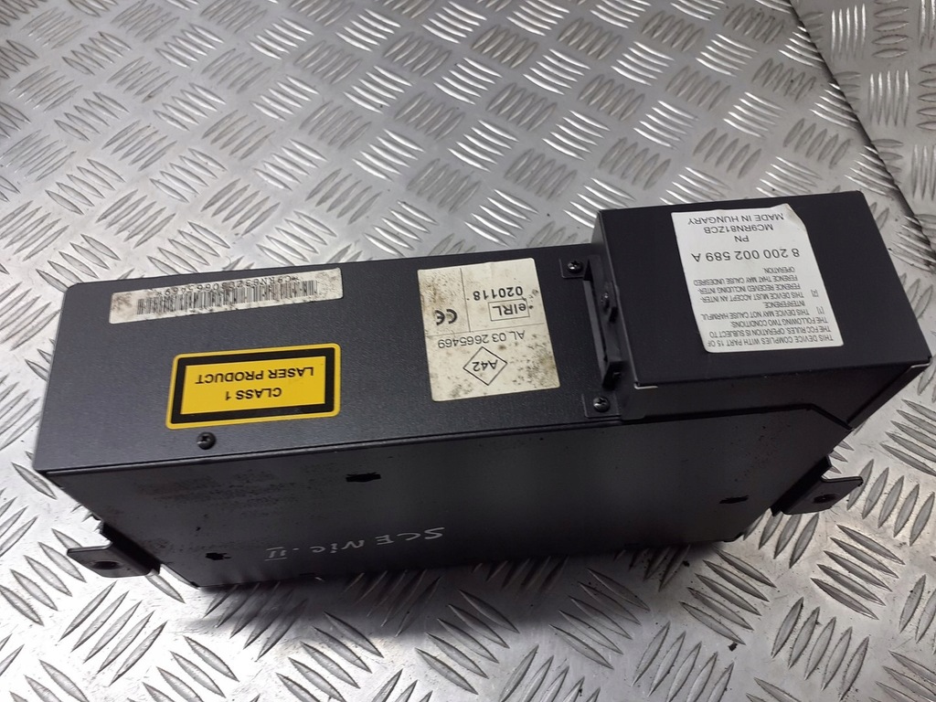 фото №1, Чейнджер дисков cd renault scenic ii 8200002589