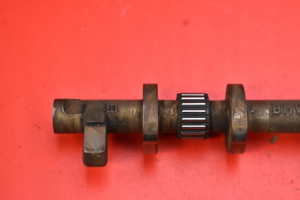 Wał вал эксцентриковый 7623137 bmw f10 f11 2.0 i 184 km 09-13 Недорого