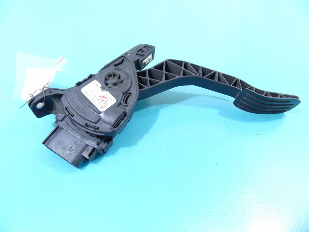 фото №1, Потенциометр газа педаль volvo v60 i 2.4 d5