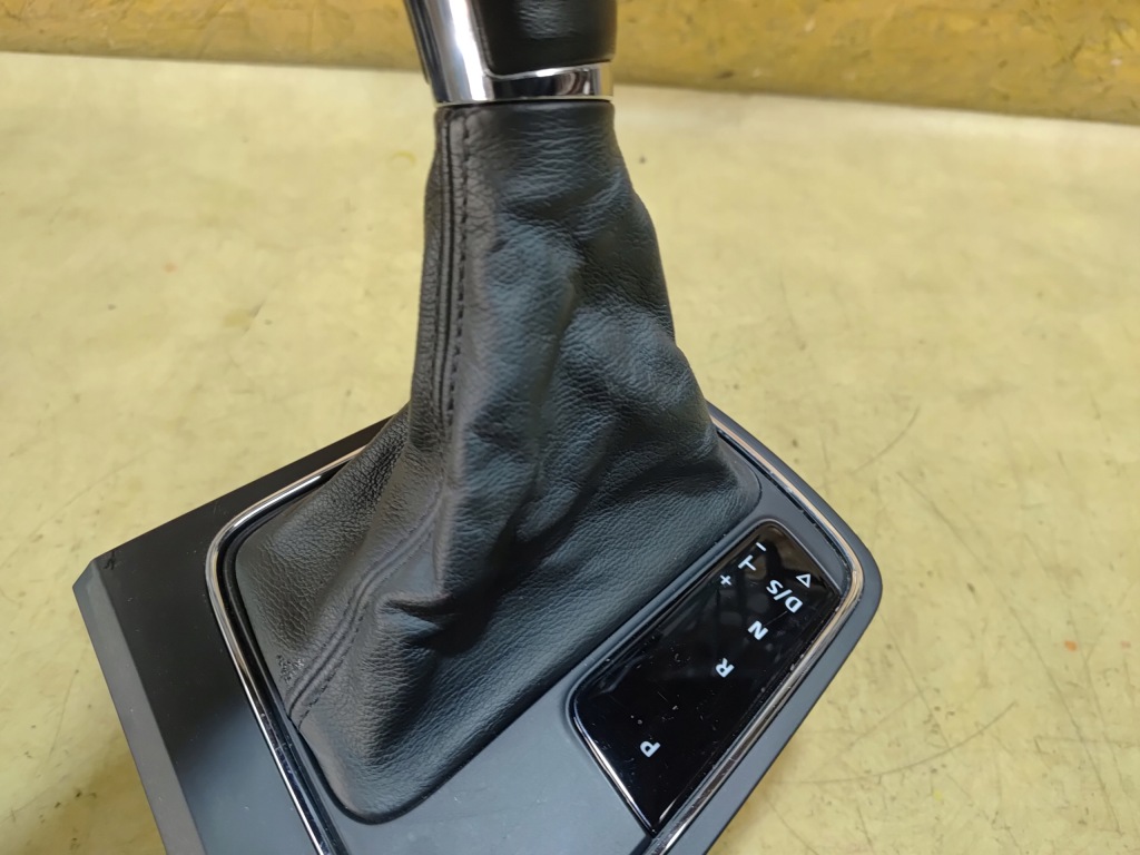 Leon 3 ручка чехол передач автоматическая коробка передач 12- Киев