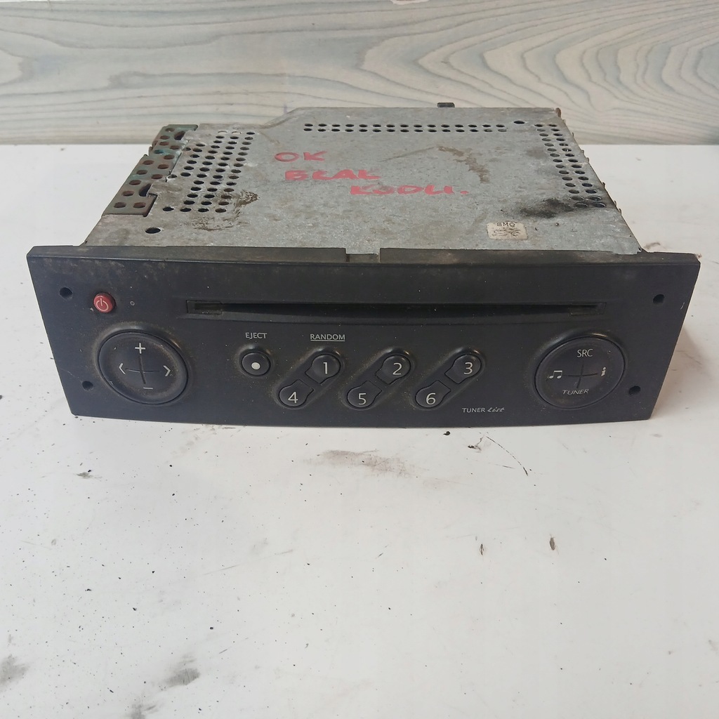 фото №1, Renault scenic ii 03-06 радіо cd тюнер 8200300858b