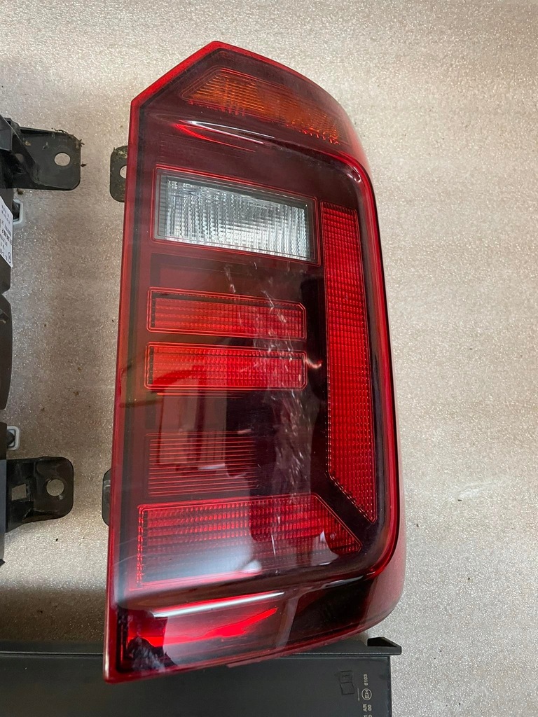 фото №13, Vw caddy лампа лампи задня 2k1945095p 2k1945096aa