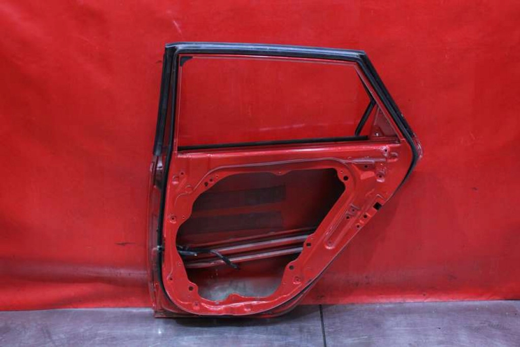 фото №10, Двері праве задня задні червоні kia ceed 2 ii kombi 12-18