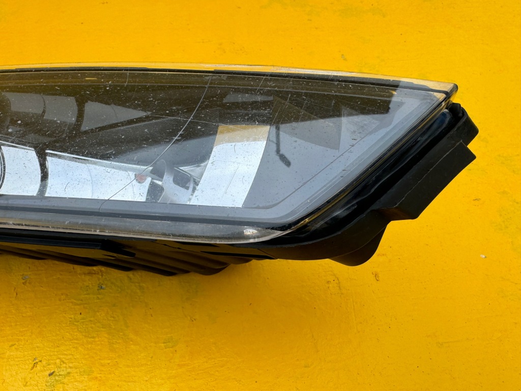 фото №6, Skoda superb iii 3 15r- лампа противотуманная фара правый перед передний 3v0941700