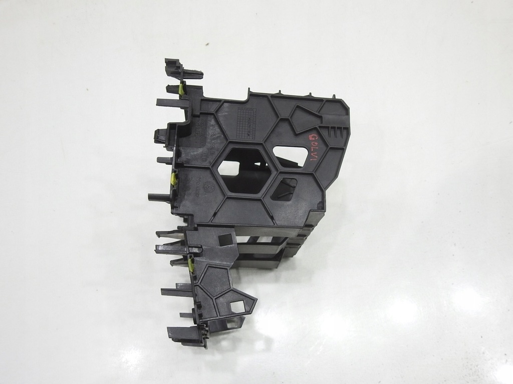 фото №2, Рамка корпус радио vw golf vi