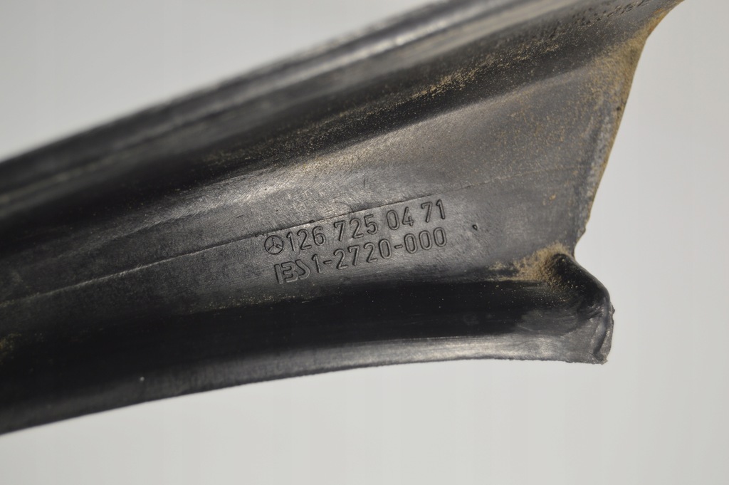 фото №11, Рамка дверь стекло обивка правый перед mercedes w126 lift 1267250471