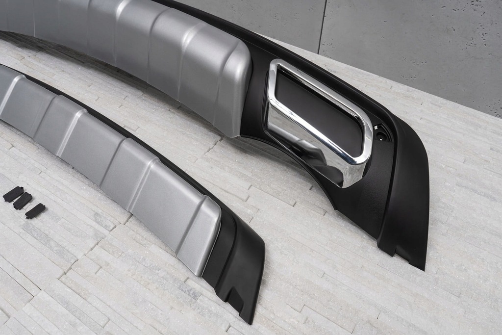 фото №8, Hyundai ix35 2010-2015 накладки бамперов с имитация выпускной black