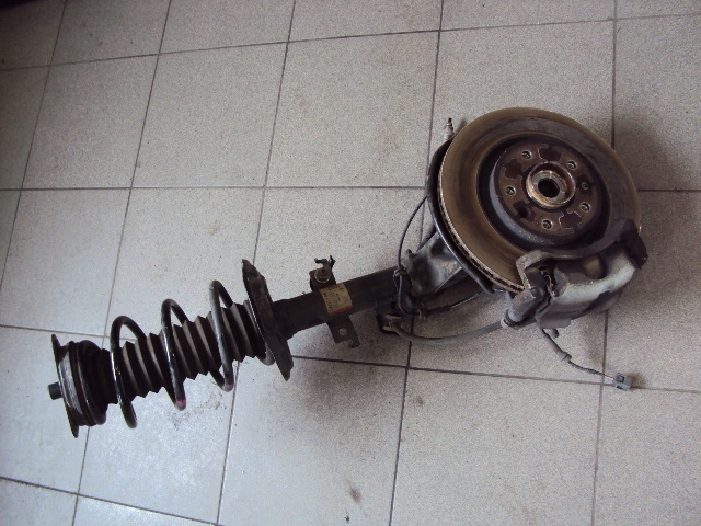 фото №2, Mcperson поворотный кулак левая renault kadjar 1.6 dci