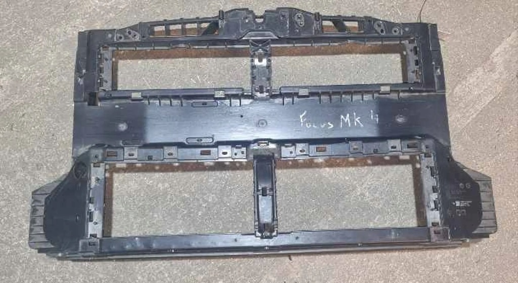 фото №10, Ford focus pas передний усилитель