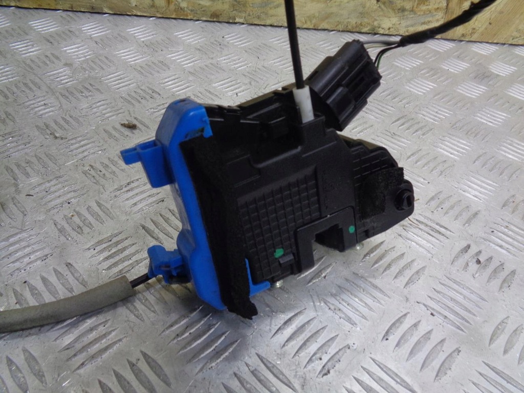 фото №8, Замок ручка дверь левый задняя задний kia ceed 2 ii kombi 2012- 81410-a2300 eu