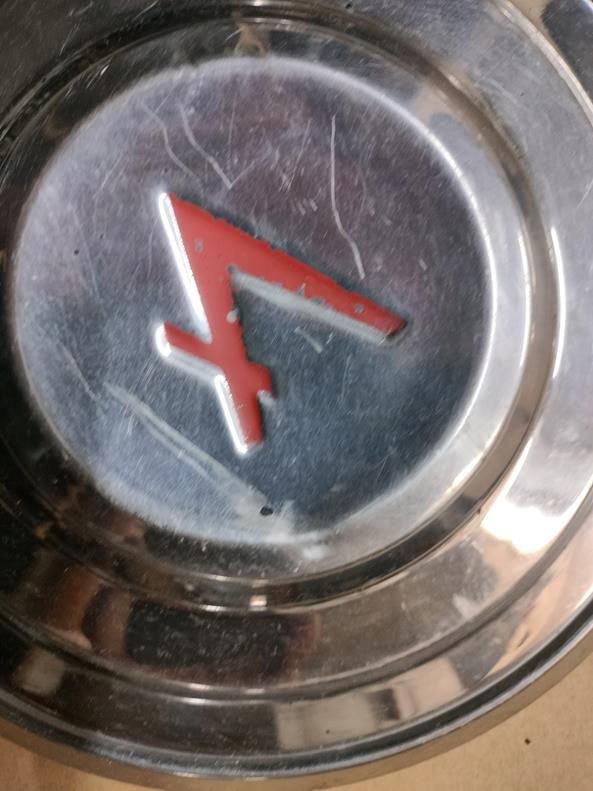 фото №7, Крышка колпак хром ford taunus taurus 4 v оригинальный номер