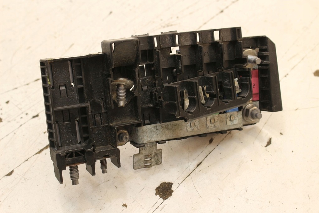 фото №7, Модуль клеммы аккумулятор 0035422319 mercedes w176 1.8 cdi 2465401350