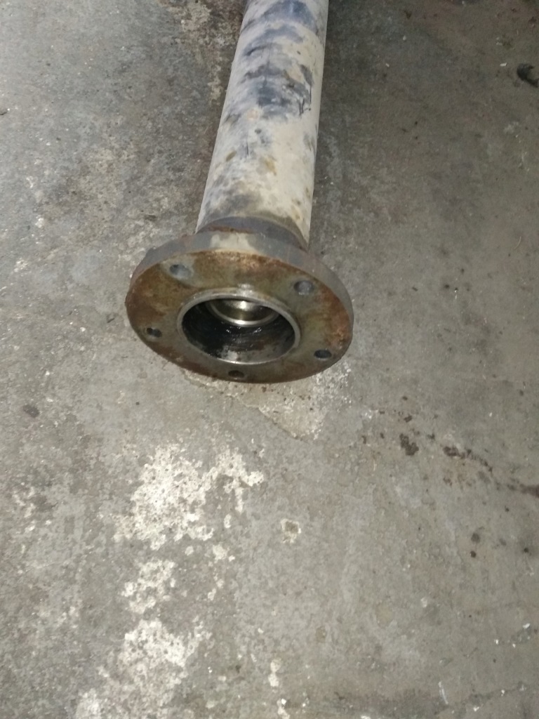 Alfa romeo 156 1.9 jtd q4 4x4 crosswagon wał привідний 3 częściowy в Україні