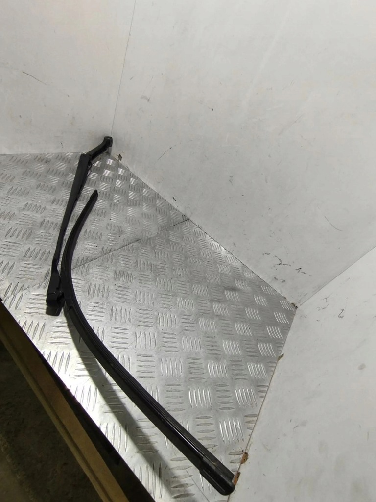 фото №6, Maserati levante 2019 важіль двірники скло задній 670032335