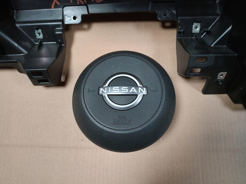 фото №5, Nissan x-trail iv t33 консоль приборная панель приборная оригинал демонтаж