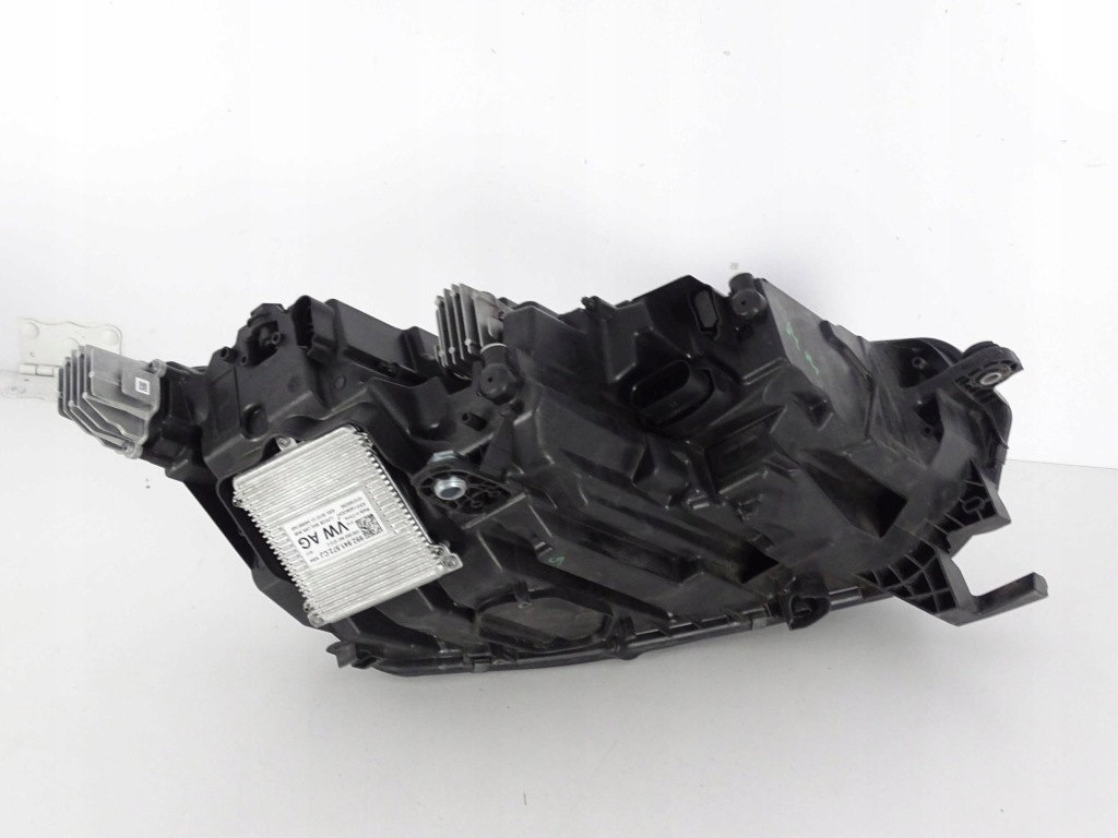 фото №4, Лампа передняя левая skoda octavia iv