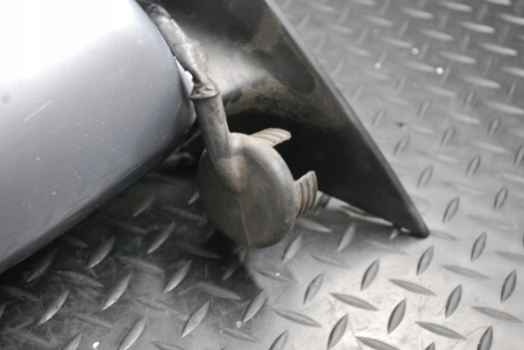 фото №6, Дзеркало праве audi a6 c6 підсвічувані ly7w