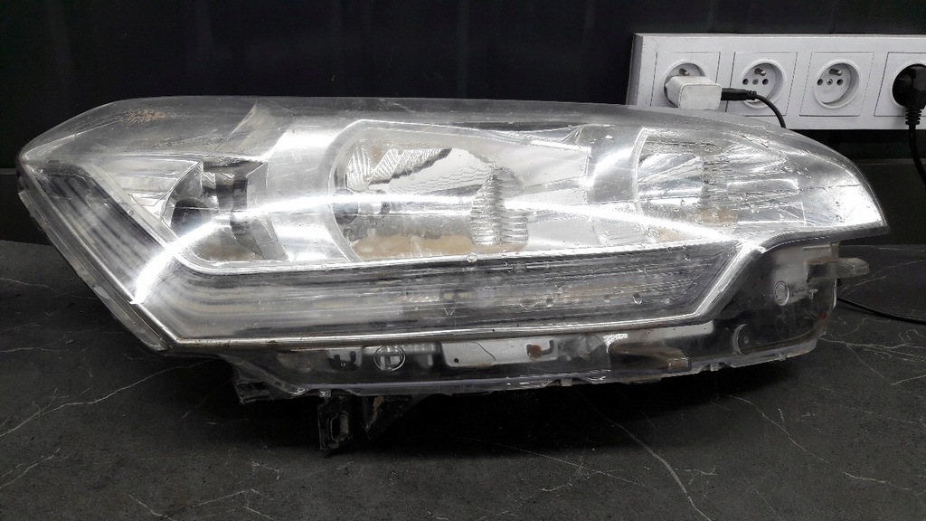 фото №1, 9684845280 фара правый citroen c5 ii