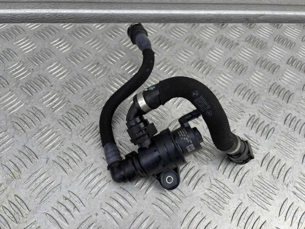 Купить Bmw x2 u10 насос воды помпа 9896406