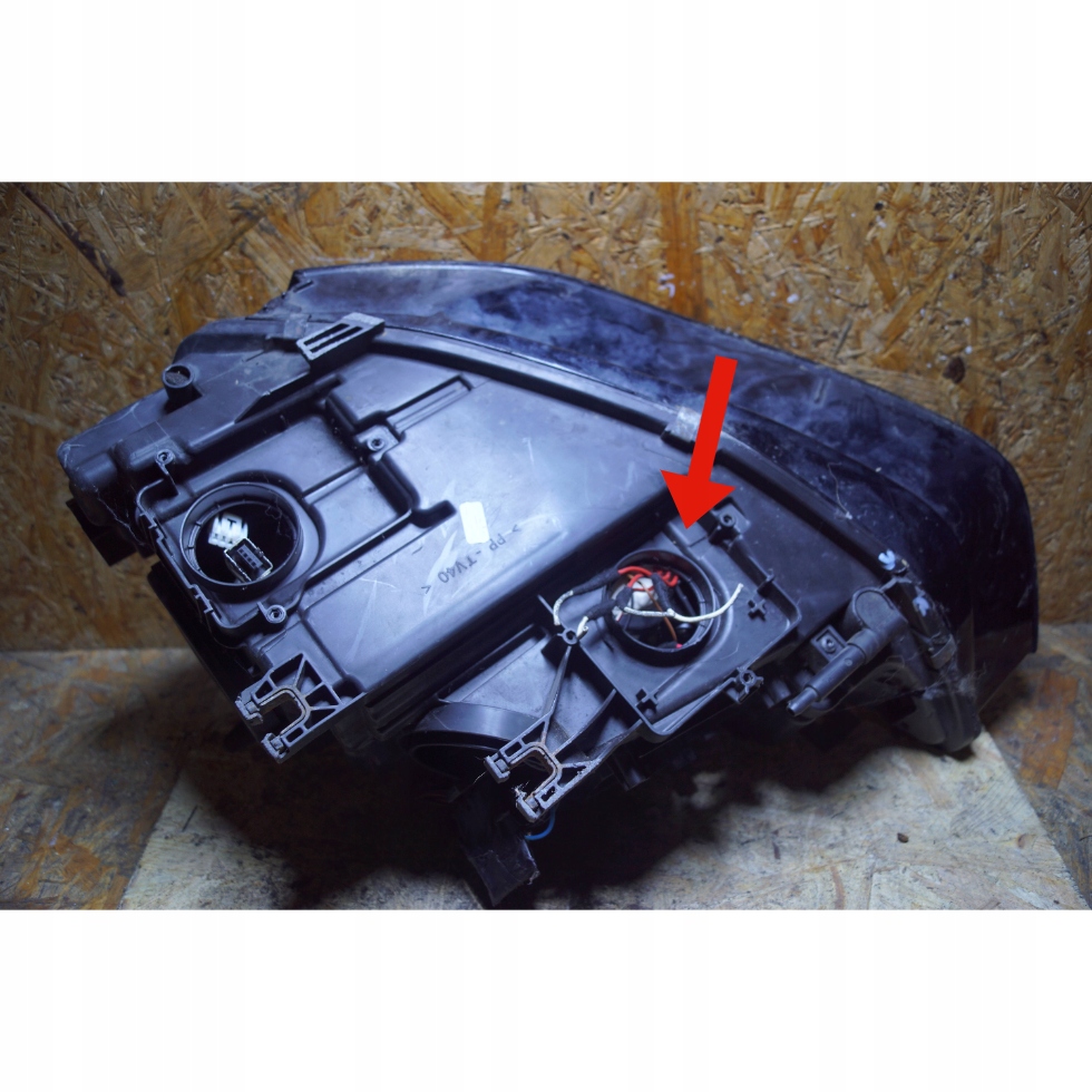 фото №12, Audi a4 b8 lift ксенон лампа правий перед uk s537