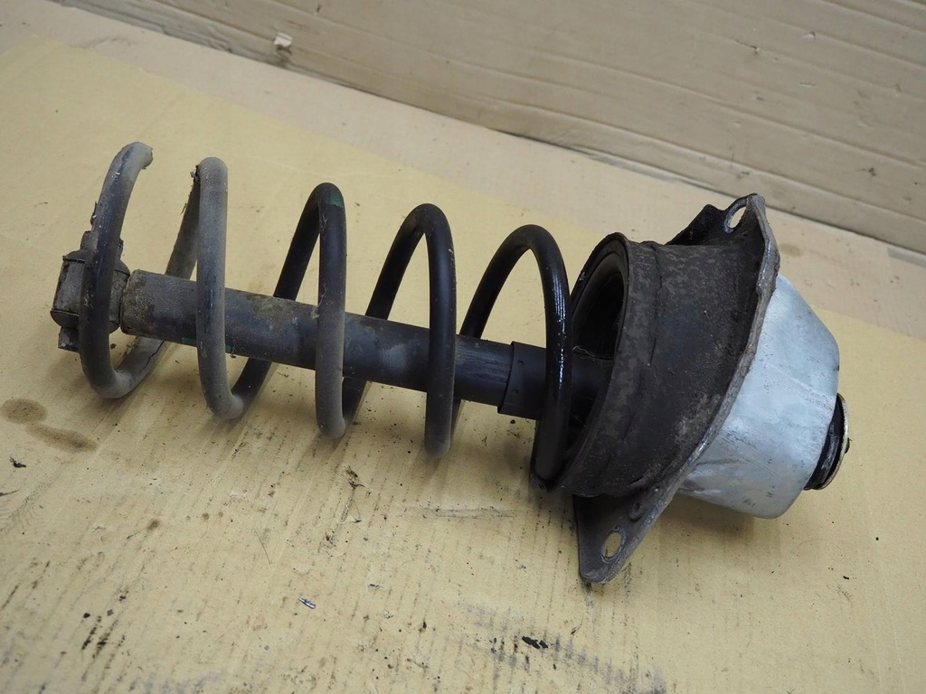 фото №9, Volvo v70 ii амортизатор пружина подушка правий задня