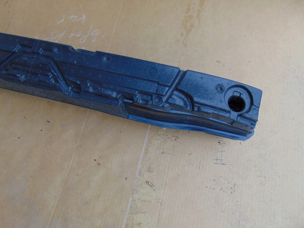 Балка бампера задняя vw passat b8 + абсорбер Цена