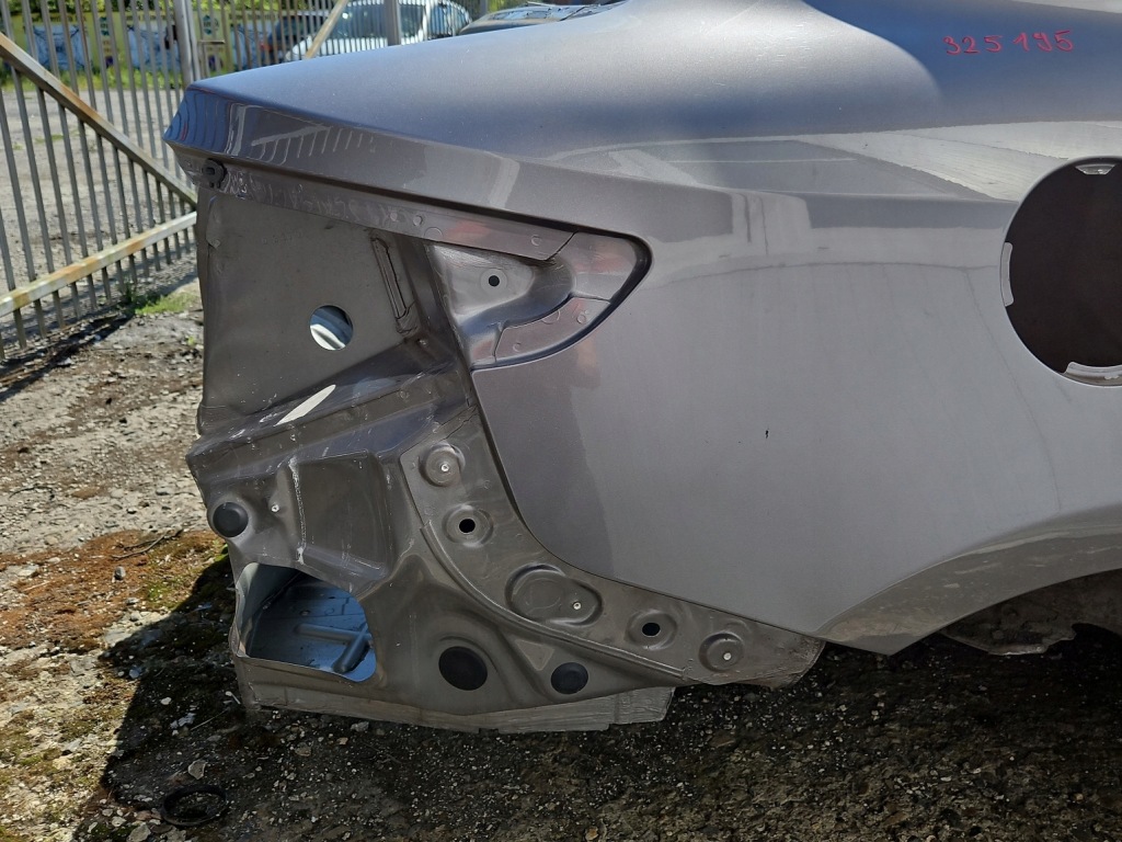 фото №3, Крыло задняя правый renault fluence sedan tekng четверть