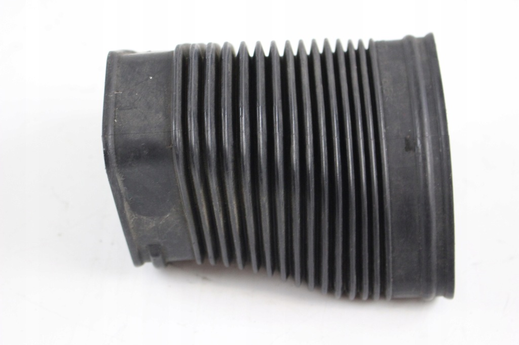 фото №1, Bmw 1 e87 1.6 труба воздухозаборник воздуха 7127158