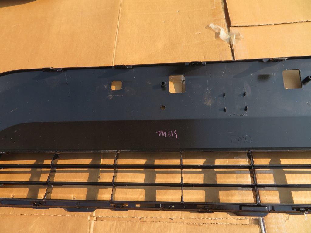 фото №13, Решітка нижня бампера перед toyota rav4 19-