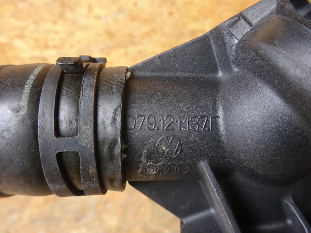 фото №8, Audi s5 a5 8t 4.2 fsi v8 cau caua wąż шланг магистраль wody водяная kpl