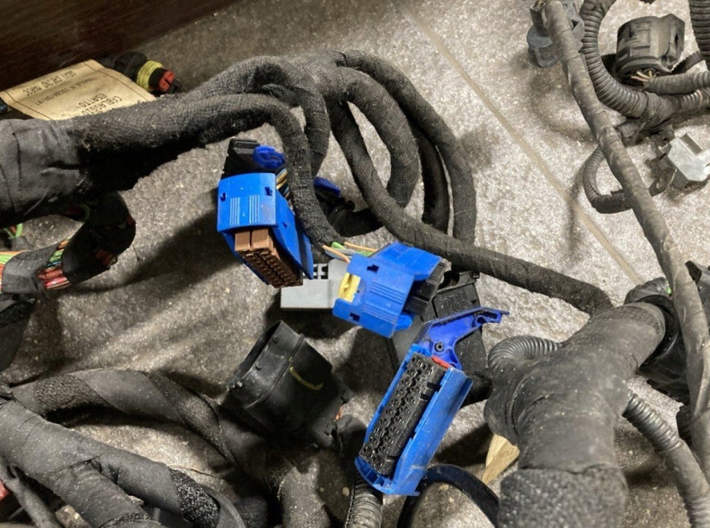 Купити Джгут двигуна iveco daily 4th gen 5801393356