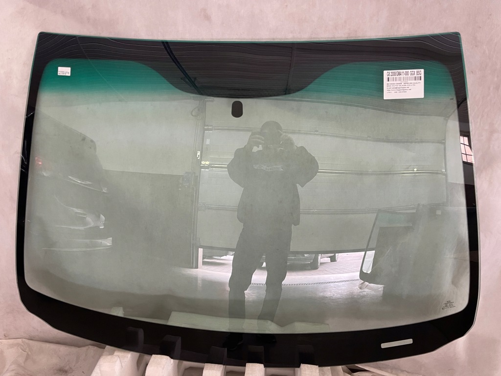 фото №1, Стекло передняя nowa pontiac g8 2007-2009