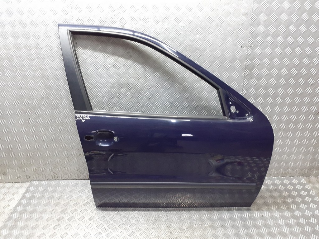 фото №1, Дверь правый перед seat toledo ii la56