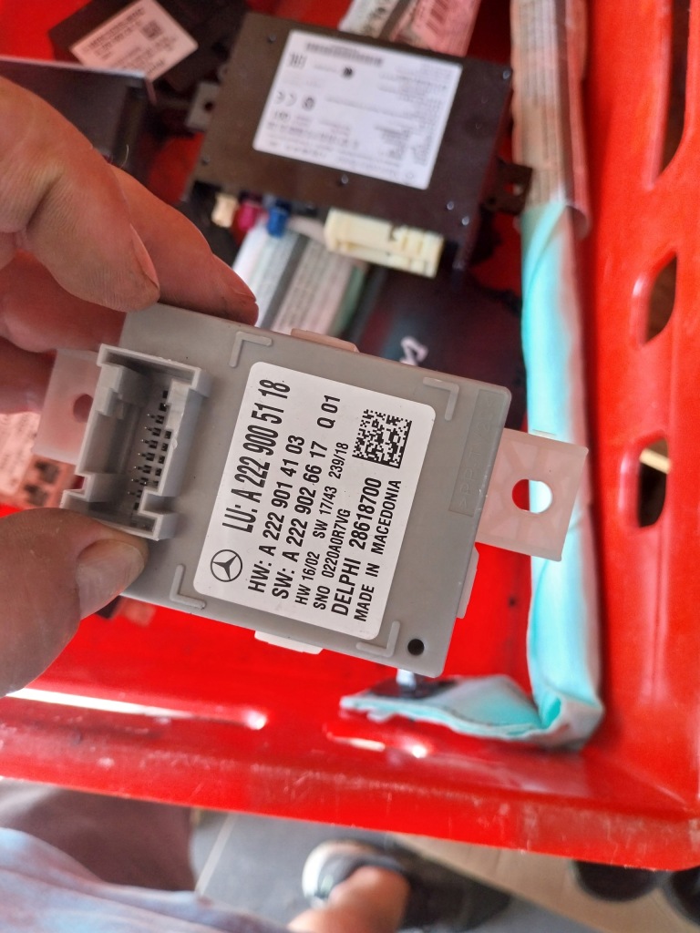 фото №1, Mercedes w213 модуль a2229005118 світла ambiance led блок керування освітлення