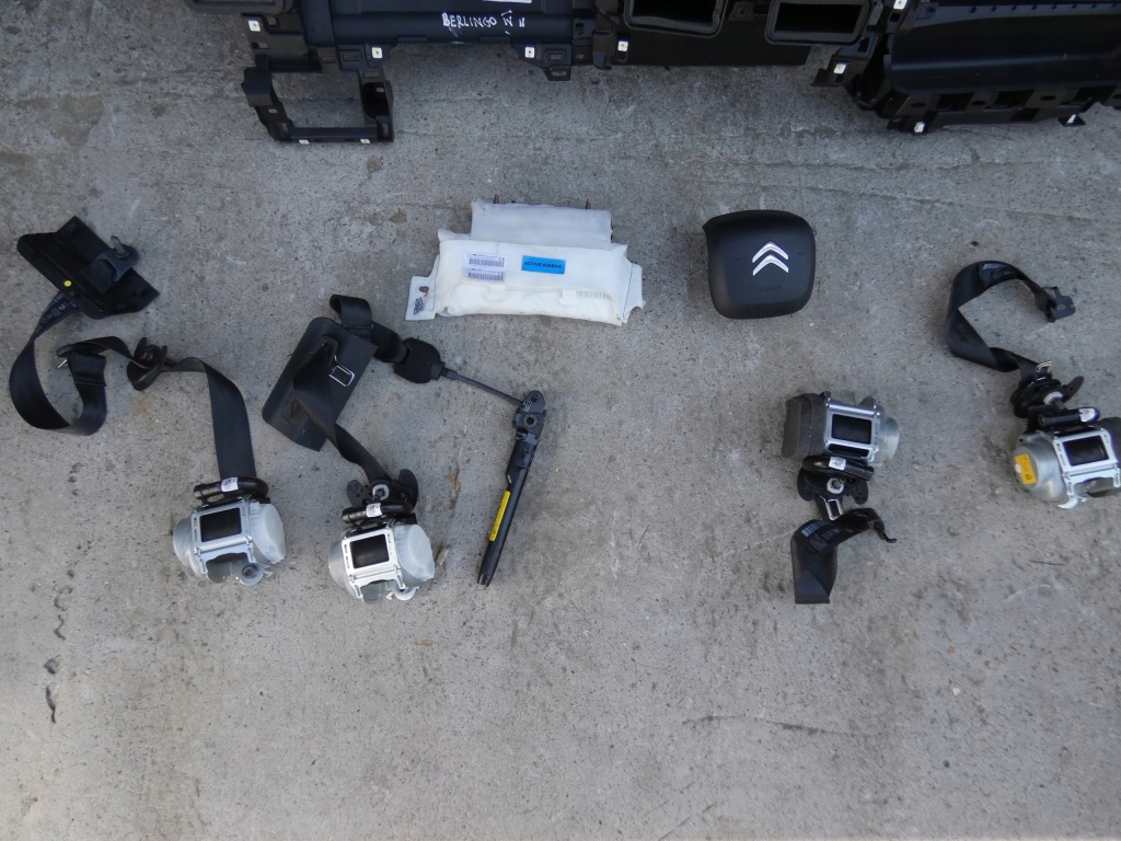 фото №5, Peugeot rifter combo 2019- e-berlingo iv приборная панель приборная ремни подушка безопасности